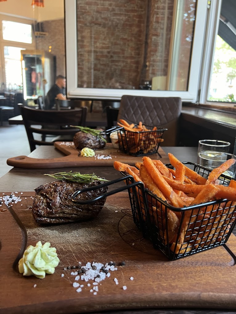 steak-bro-3.jpg