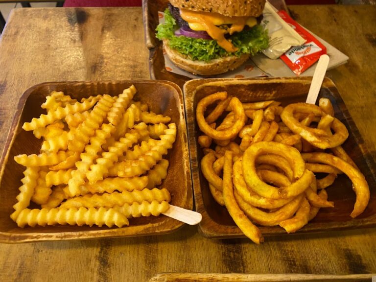thronburger-friedrichshain-3.jpg